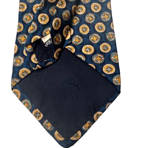 Burberrys of London Vintage Blue Yellow Gold Medallion Print 100% Silk Neck Tie - Picture 6 of 7